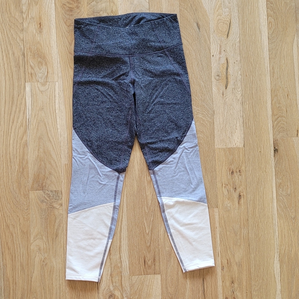 Old Navy Elevate 7/8 Leggings
